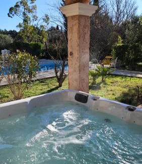 Gareoult Bed & Breakfast | Mas de la Cigaline Var