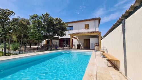 Sorgues Villa | Mas de la Roncière