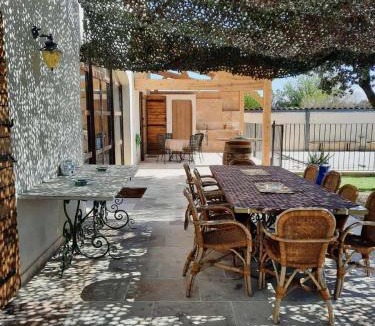 Sorgues Villa | Mas de la Roncière