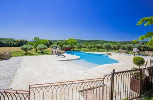 Rousson House | Mas de Louise Chambre d'hôtes