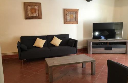 Loriol-du-Comtat House | Mas de Papé