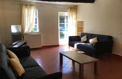 Loriol-du-Comtat House | Mas de Papé