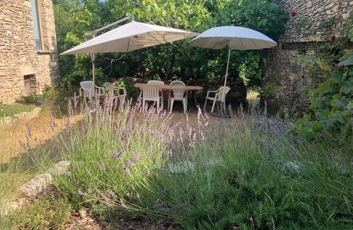 Revest-des-Brousses House | Mas de Provence, swimming pool, open sky, nature, 350 m2, 110 private hectares!