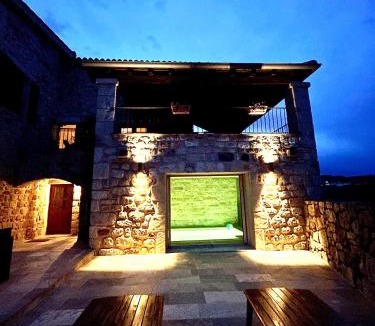 Saint-Julien-du-Serre Villa | Mas de Salavert