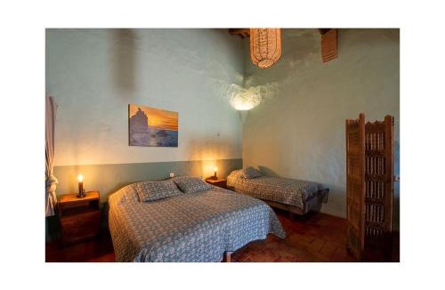 Sobrestany Bed & Breakfast | Mas Del Llop Blanc - Dog friendly Hostal Rural - B&B