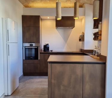 Laudun House | Mas des Aïeux