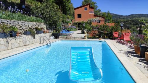 Cabris Bed & Breakfast | Mas des Buscades