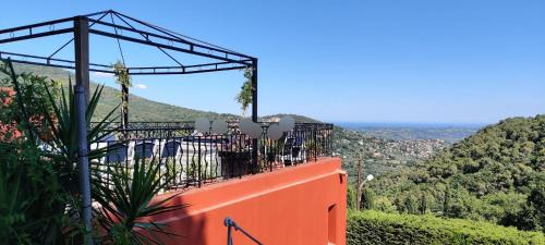 Cabris Bed & Breakfast | Mas des Buscades