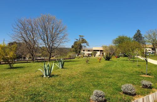 Saint-Julien-de-Peyrolas House | Mas des gardies