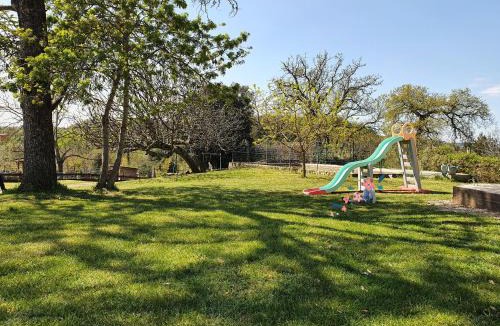 Saint-Julien-de-Peyrolas House | Mas des gardies