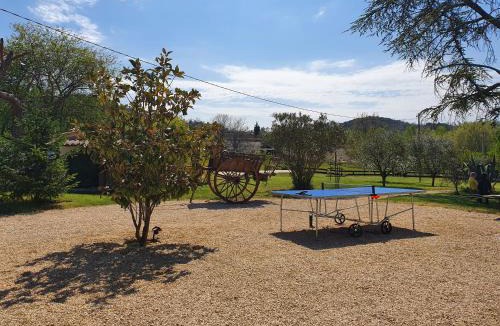Saint-Julien-de-Peyrolas House | Mas des gardies