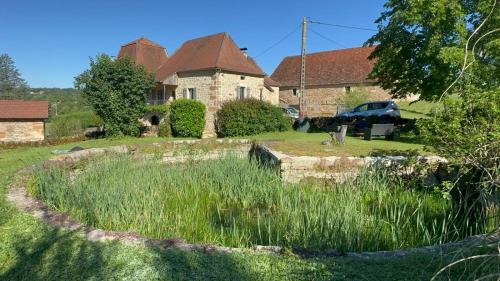 Lissac-et-Mouret House | Mas des maries