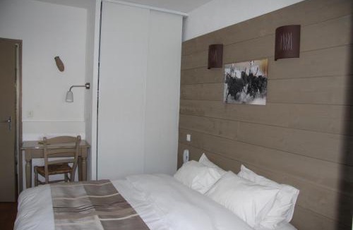 Saintes-Maries-de-la-Mer Hotel | Mas Des Salicornes