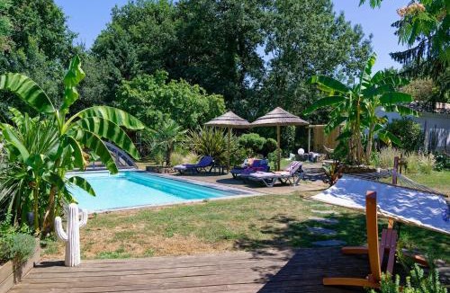 Le Champ-Saint-Pere Bed & Breakfast | Mas des Vignes Piscine chauffée