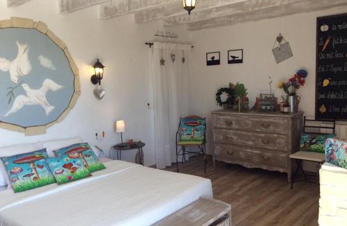 Villeneuve House | Mas Du Cadranier