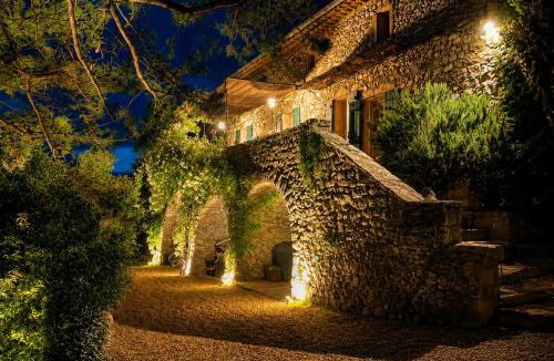 Saint-Andre-de-Roquepertuis House | Mas du Bassac