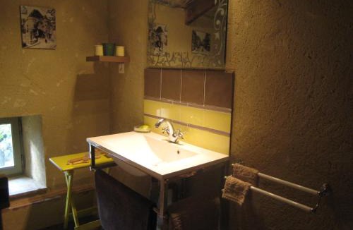 La Capelle-et-Masmolene Bed & Breakfast | Mas du Moutet