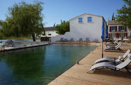 Saint-Gilles House | Mas Du Pont Rouge