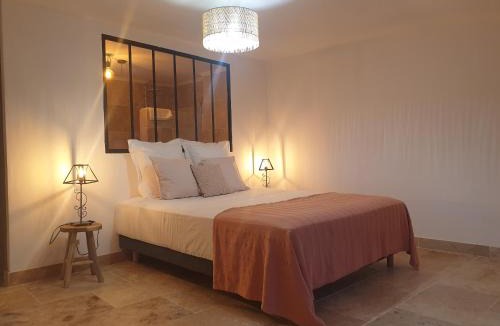 Caderousse House | MAS DU RECATI