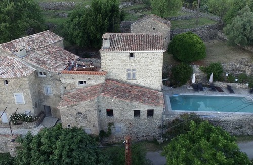 Besseges Bed & Breakfast | Mas Estrela: Lo Nis, an intimate B&B with mountain views