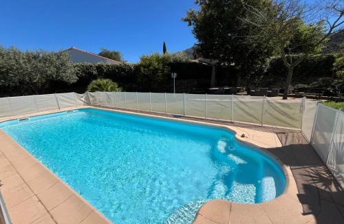 Laroque-des-Alberes Villa | Mas GUEYMADI