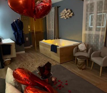 Pas du Loup House | Mas Hinaiti - Suite romantique avec Spa et écran géant de cinéma
