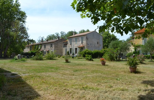 Mas Thibert House | Mas Icard in the small Camargue