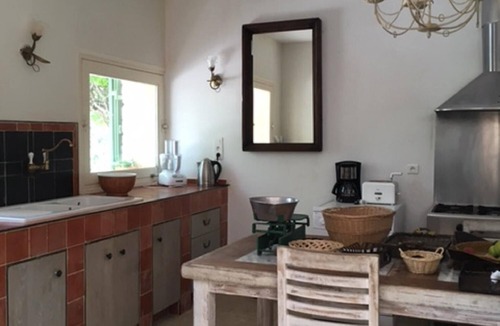 Gordes Villa | Mas, idyllic setting, tranquility, swimming pool, tennis, panoramic view.