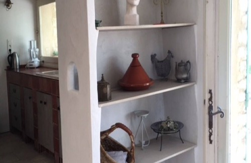 Gordes Villa | Mas, idyllic setting, tranquility, swimming pool, tennis, panoramic view.