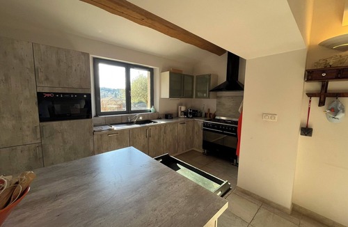 Cabrials House | Mas in peaceful hamlet 30 minutes from the sea