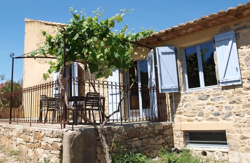Paraza Cottage | Mas languedocien in the countryside.