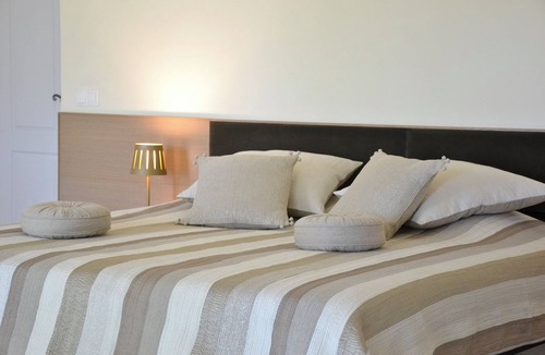 Saint-Andiol Bed & Breakfast | Mas Le 7 - Octavie- 2 (basic rate) to 4 people