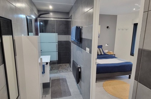 Ferrieres-les-Verreries Bed & Breakfast | Mas les jasses