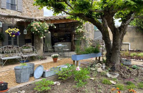 Crestet Bed & Breakfast | Mas Lou Parpaioun