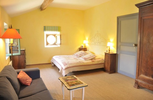 Cascastel-des-Corbieres Bed & Breakfast | Mas Montluzia