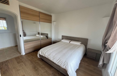 Saint-Vallier-de-Thiey Other | Mas provençal