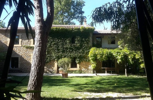 Caderousse House | Mas Provençal