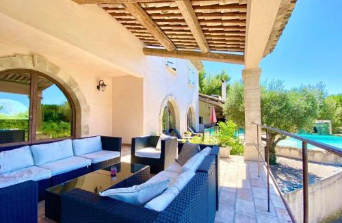 Poussan Villa | Mas provençal