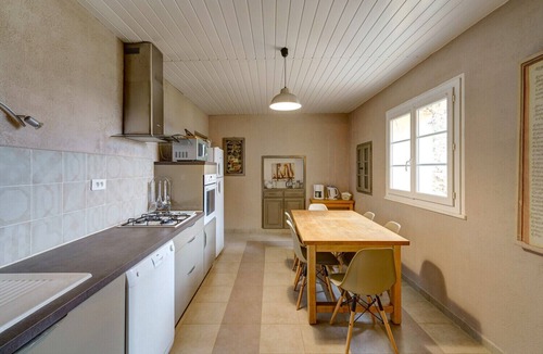 Tresques Apartment | Mas Provence (Uzès) - Luxury Apartment - swimming pool 12-6 m - 9 acres garden