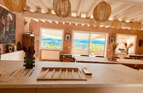 Monteils House | Mas Shantala 5 chambres, jacuzzi 12-14 personnes