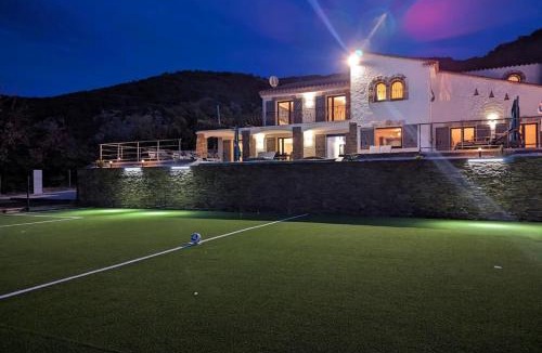 Argeles-sur-Mer Villa | Mas Sureda Soccer field & indooroutdoor pools