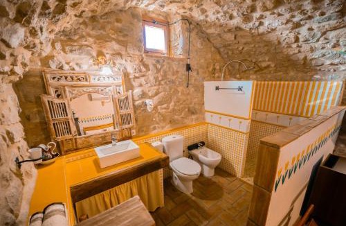 Riudellots de la Creu House | Mas Tulsà Casa Rural Girona