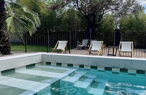 Vic-la-Gardiole House | Mas up to 16 people with swimming pool, quiet 6 km from the sea