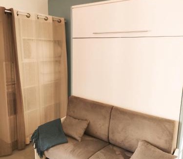 Camelas Apartment | MAS VALLCROSA Studio calme et confortable avec piscine