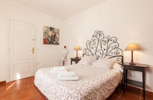 Can Trabal House | Masia Alt