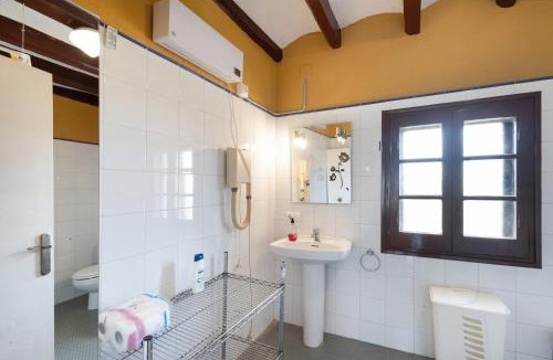 Castellvi de la Marca House | Masia Cal Vies