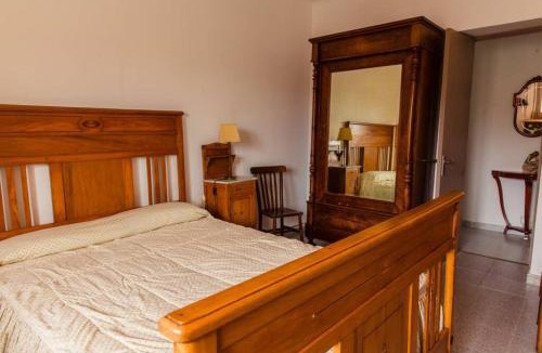 Castellbell I El Vilar House | Masia Can Castanyola