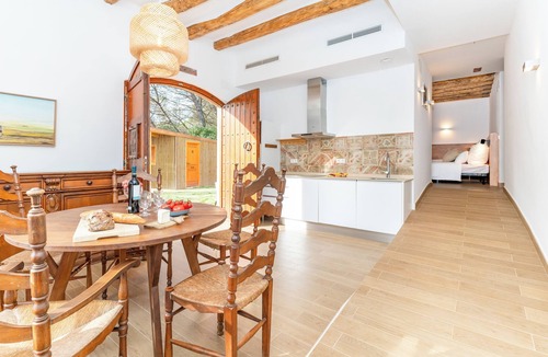Can Ginebre Hostel | Masia Can Casas