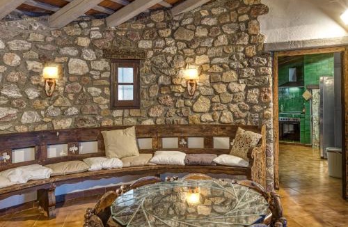 Darnius Apartment | Masia Mimosa Pool house