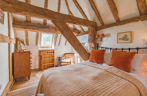 Sheffield Green House | Masketts Barn by Bloom Stays